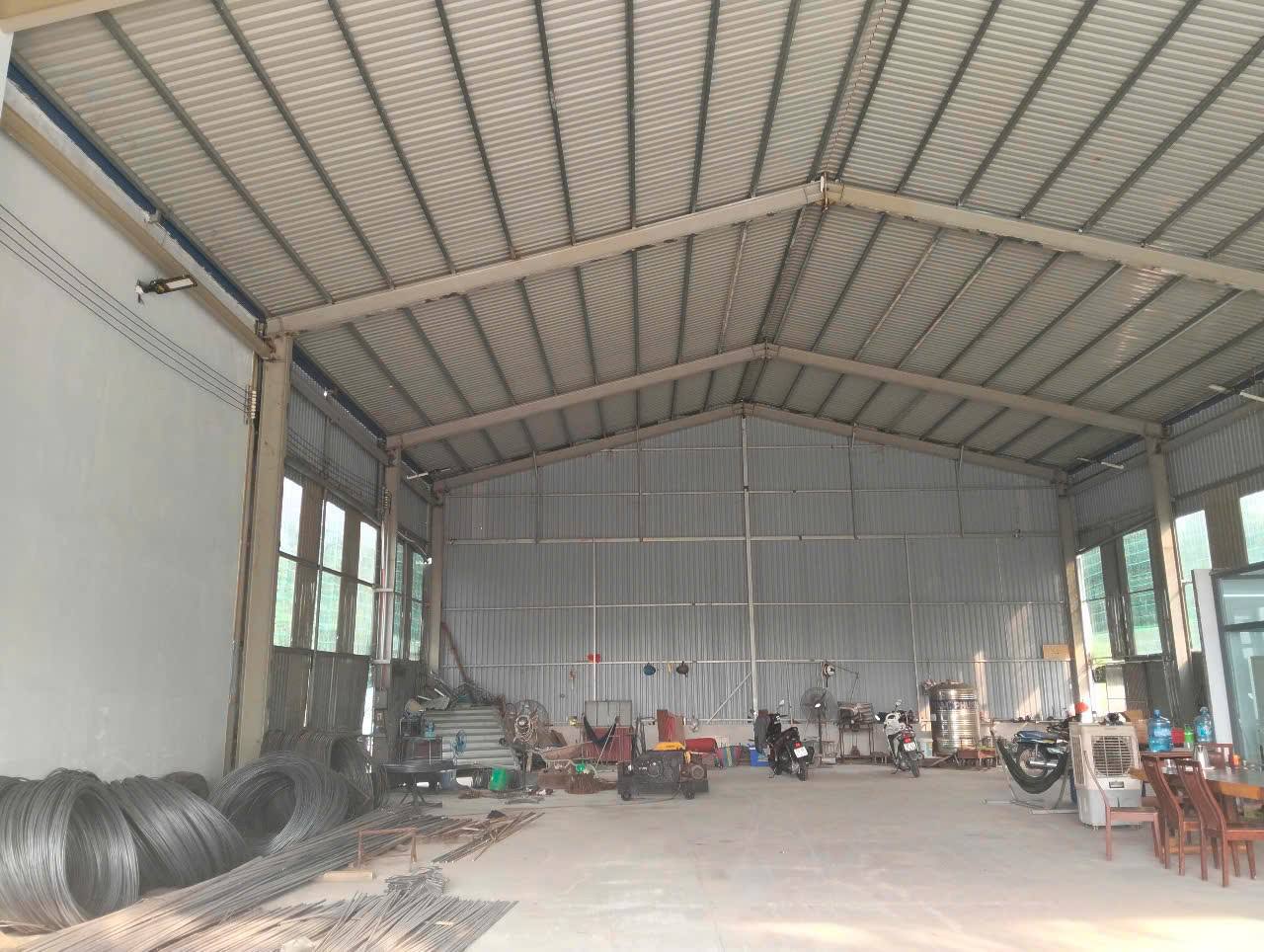 Nhà kho mặt tiền Nguyễn Thị Rành, xã Trung Lập Hạ tổng dt 2221m2 giá 19 tỷ
