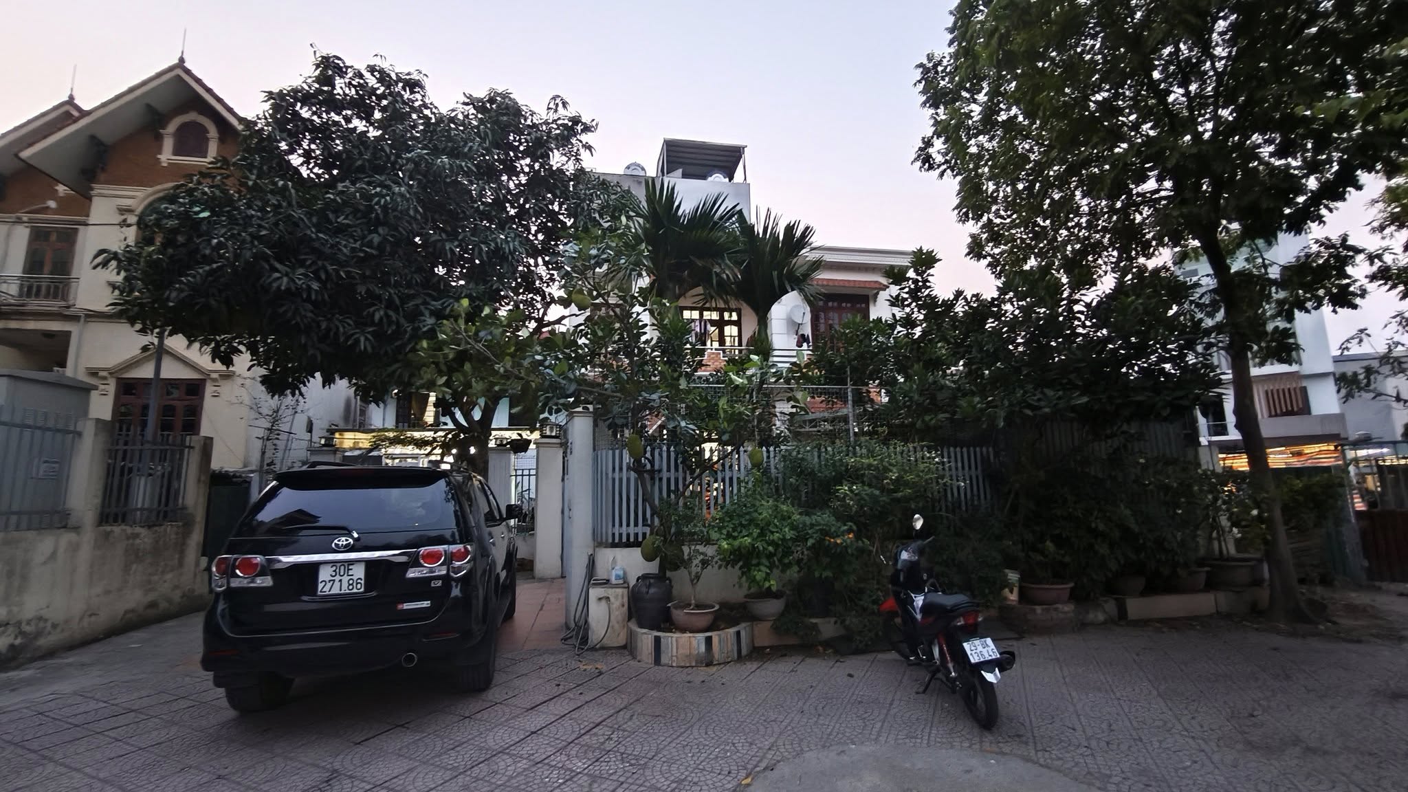 NGỌC THỤY 33 tỷ 170m BIỆT THỰ VIEW HỒ,VỈA HÈ Ô TÔ,LONG BIÊN HÀ NỘI 3