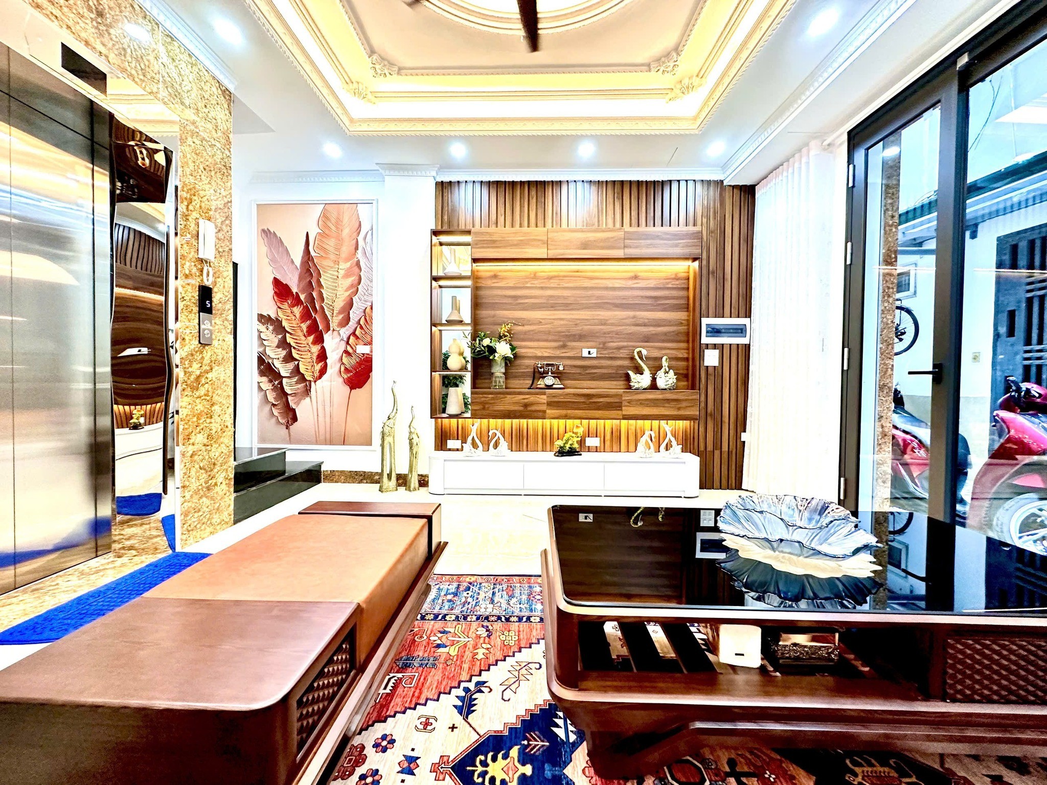 BÁN NHÀ ĐẸP NHẤT NHÌ CẦU GIẤY – TRUNG TÂM CẦU GIẤY – NGÕ 5M Ô TÔ – SỔ ĐỎ CHÍNH CHỦ – GIÁ MÊM NHẤT 3