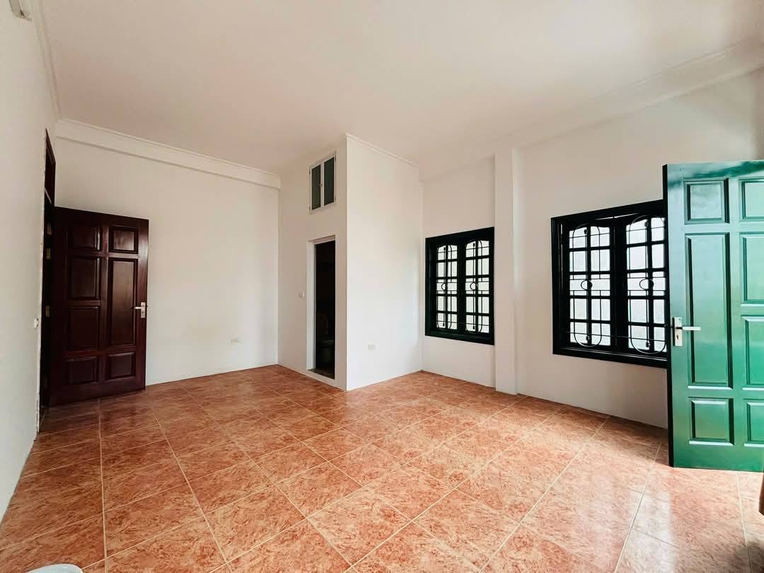 TÂY HỒ LỘNG GIÓ - KHU VỰC GIÁP DANH - BA ĐÌNH CẦU GIẤY - DIỆN TÍCH CỰC RỘNG - MẶT TIỀN QUYỀN LỰC - 4