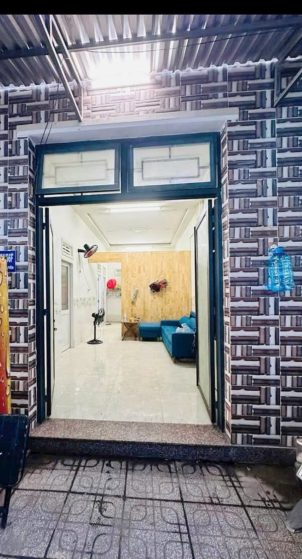 BÁN NHÀ HẺM NGUYỄN KHUYẾN VĨNH HẢI 5