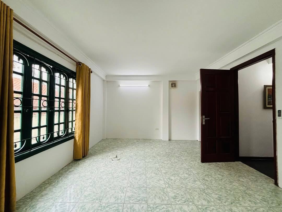TÂY HỒ LỘNG GIÓ - KHU VỰC GIÁP DANH - BA ĐÌNH CẦU GIẤY - DIỆN TÍCH CỰC RỘNG - MẶT TIỀN QUYỀN LỰC - 5