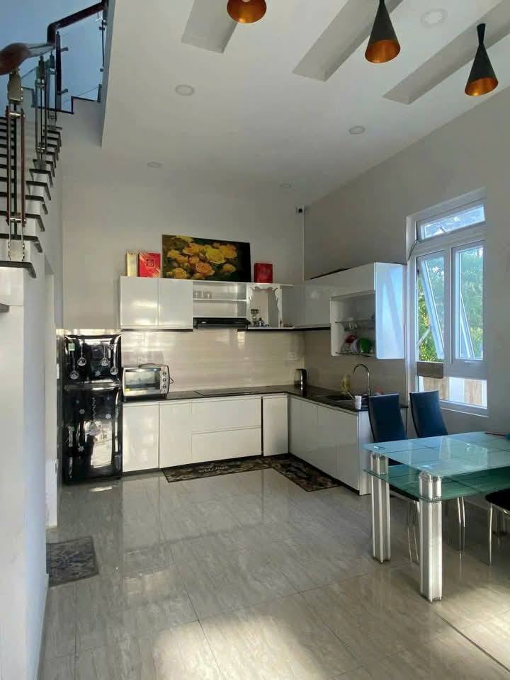 BÁN VILLA ĐỒI THÔNG TIN PHƯỜNG 8 ĐÀ LẠT - Ô TÔ ĐẬU TRONG SÂN  - 9.5 TỶ 3