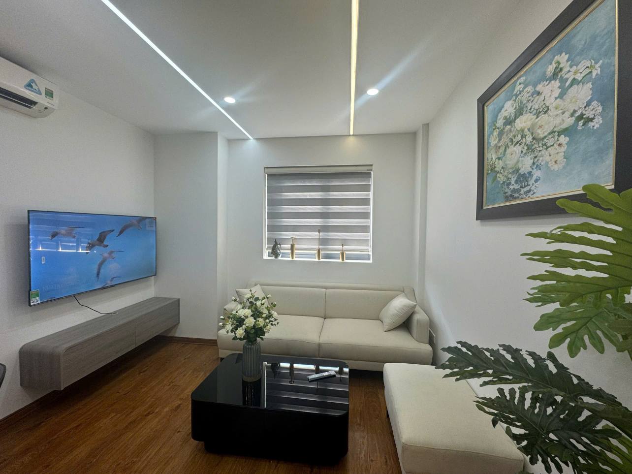 Cần bán chung cư CT4 Mễ Trì Hạ 65m 2PN Mới ở ngay, 4.85 Tỷ 2