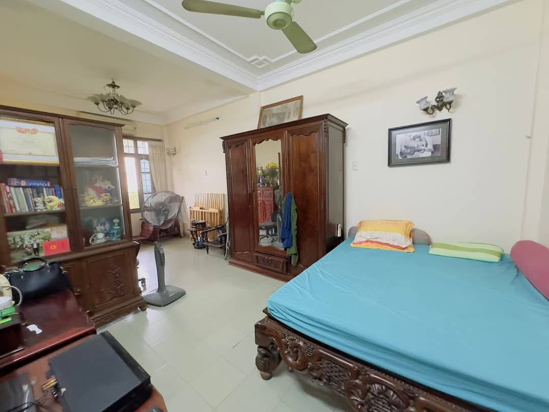 HIẾM-MẶT PHỐ QUẬN HOÀN KIẾM-61M 4T 25TỶ-Ô CHỜ THANG MÁY-KINH DOANH SẦM UẤT NGÀY ĐÊM 2