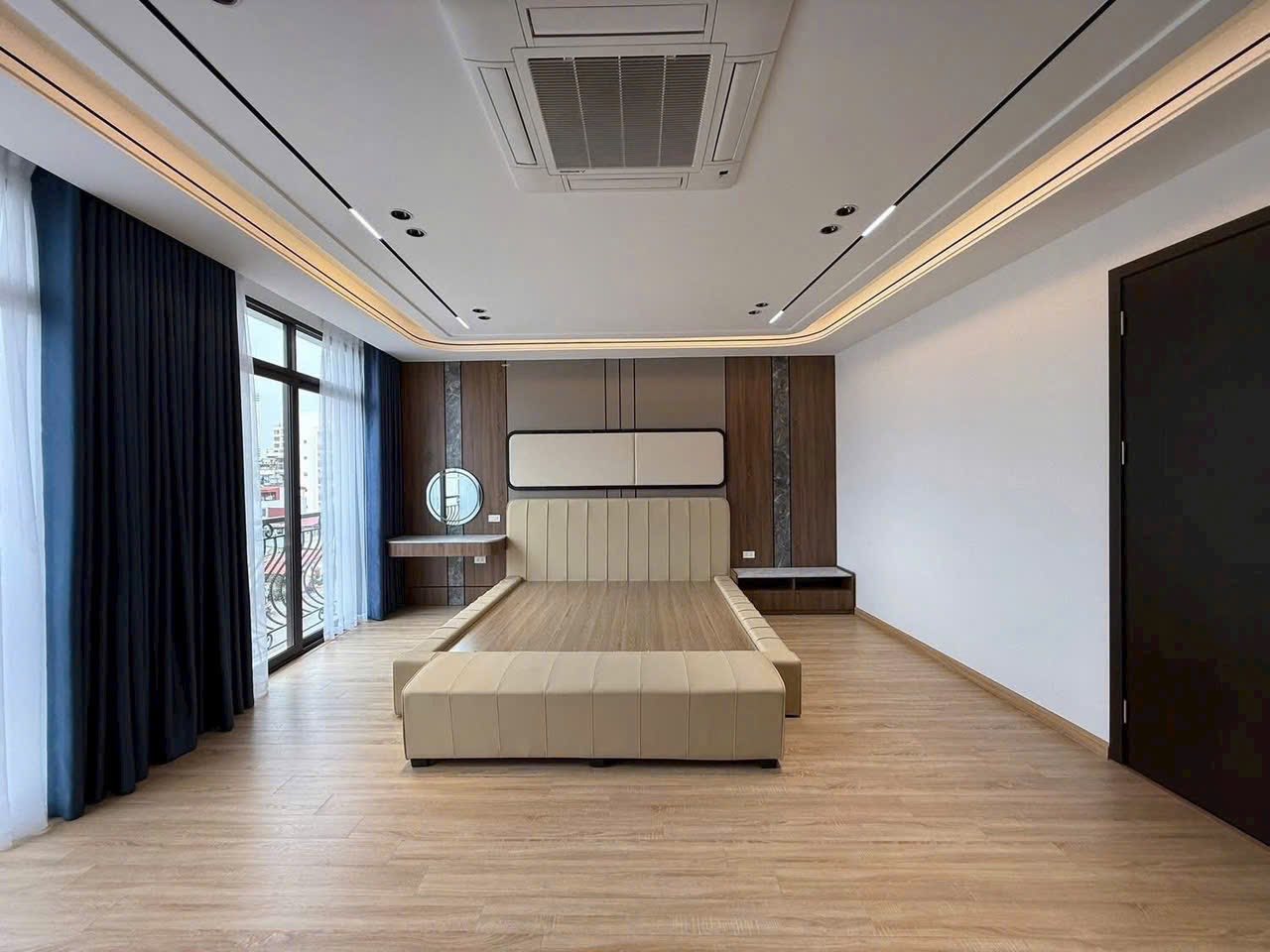 MẶT PHỐ HỒNG TIẾN nhỉnh 28 tỷ 45m MẶT TIỀN 6m LONG BIÊN HÀ NỘI 4