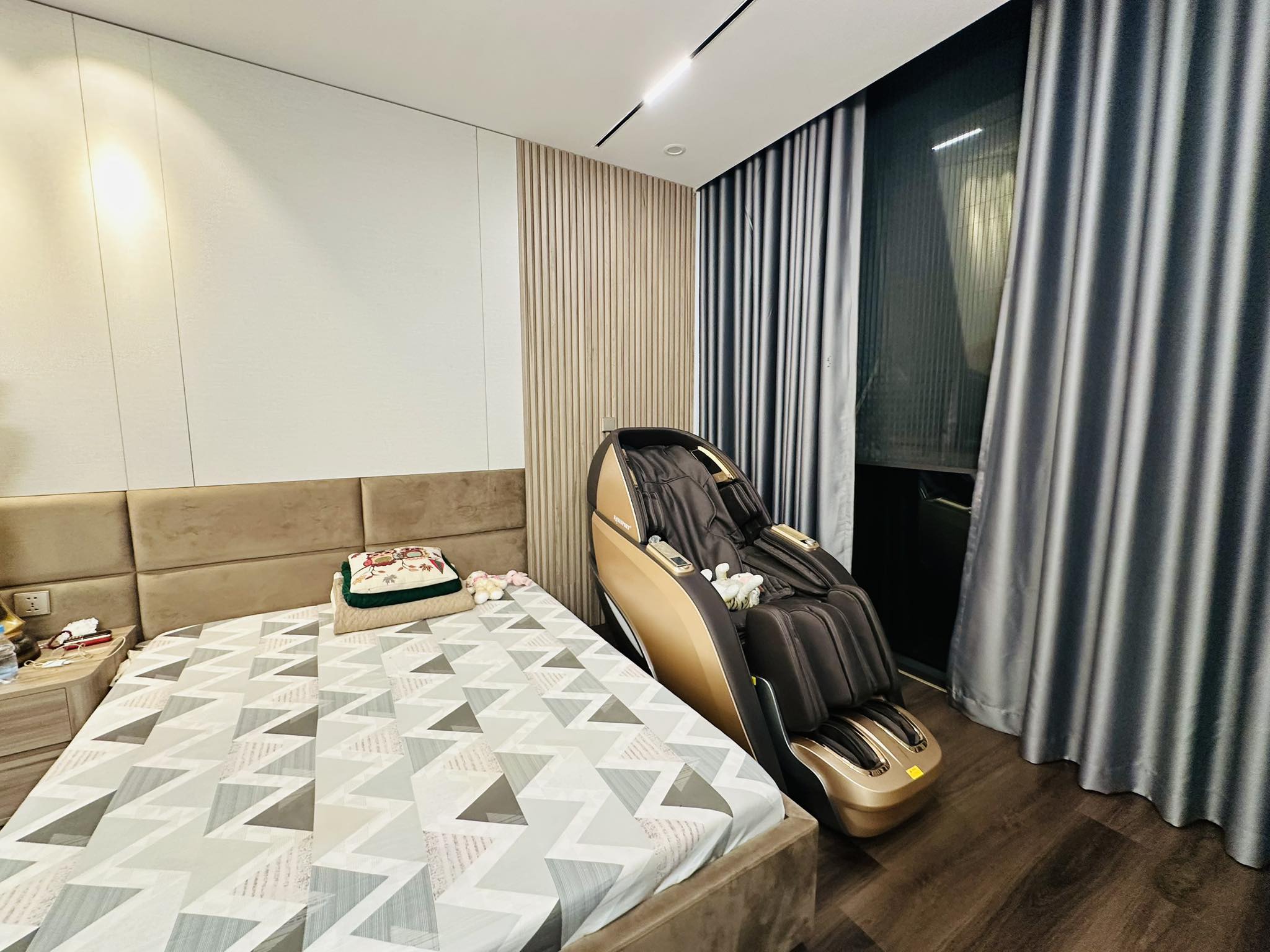 NHÀ ĐẸP TÂY SƠN - 6 TẦNG THANG MÁY - 50M RA PHỐ TRUNG TÂM 3