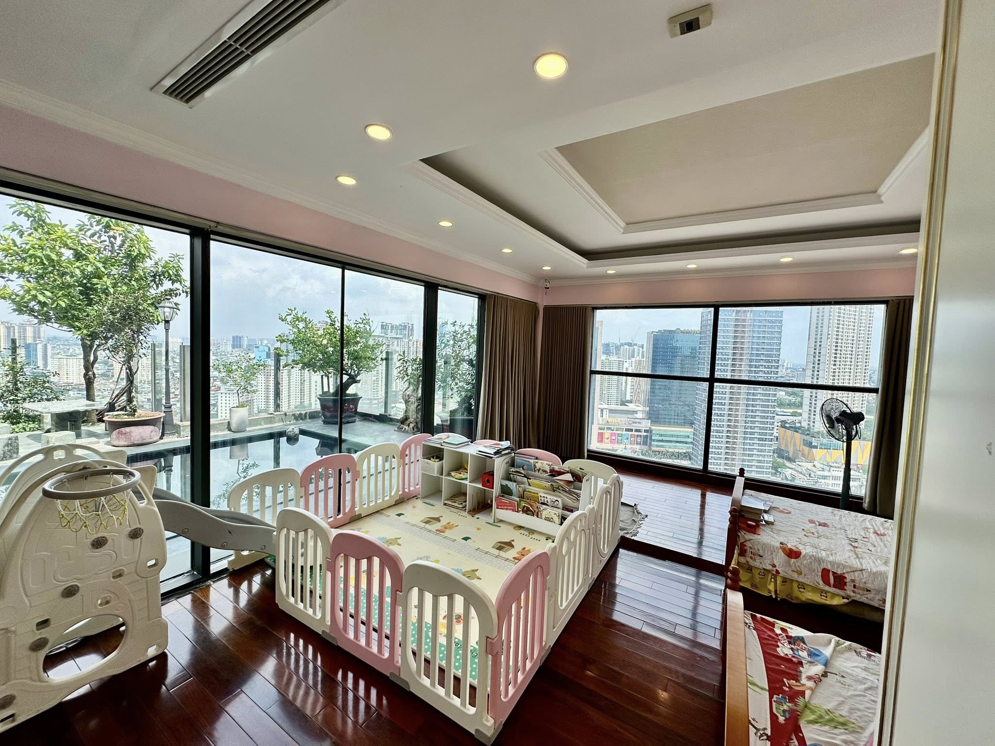 Siêu Penthouse Tú Mỡ, Cầu Giấy 401m2, Nội thất VIP, Bể bơi riêng, 35.8 Tỷ 5