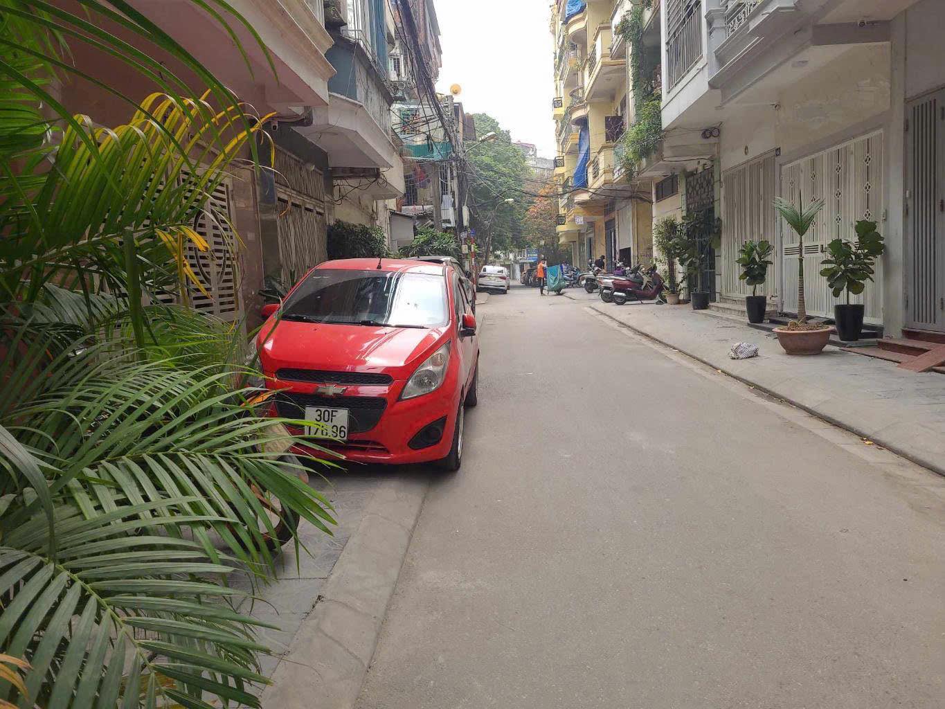 BÁN NHÀ VÕ THỊ SÁU  – CÓ THANG MÁY  – VF3 - 40M2 - 17.8 TỶ 2