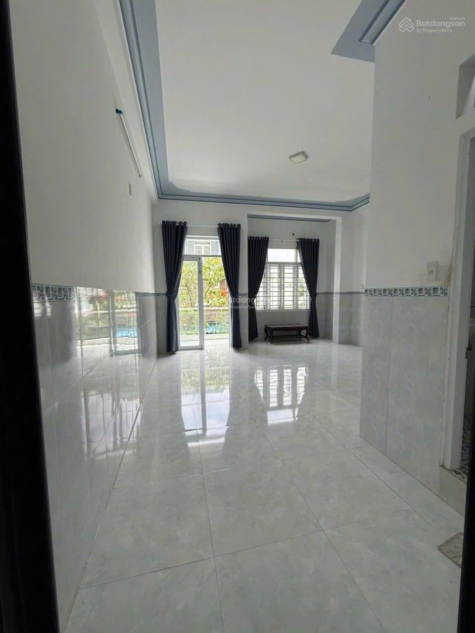 Cho thuê nhà đẹp 90m2 3 tầng khu KDT Lê Hồng Phong 2 giá rẻ 15tr/tháng 2