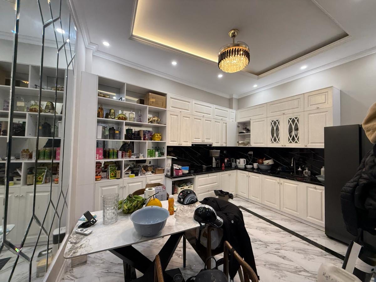 BÁN NHÀ NGUYỄN ĐỨC CẢNH – 60M2 – 13.5 TỶ - Ô TÔ -  2 THOÁNG – THANG MÁY