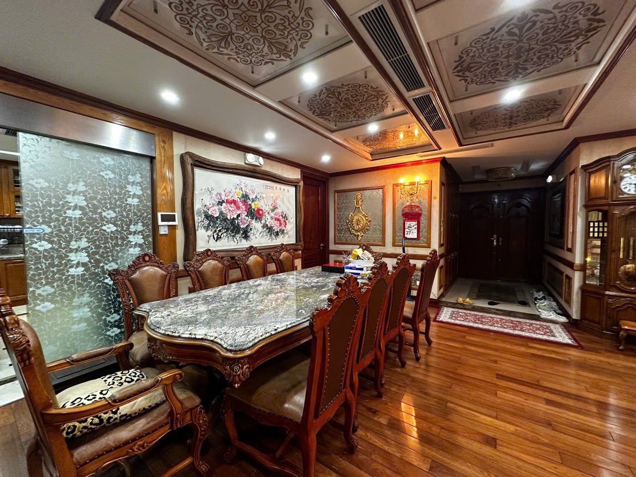 25 tỷ Sở hữu Penthouse N07 KĐT Dịch Vọng 309m2 Nội thất choáng ngợp 2
