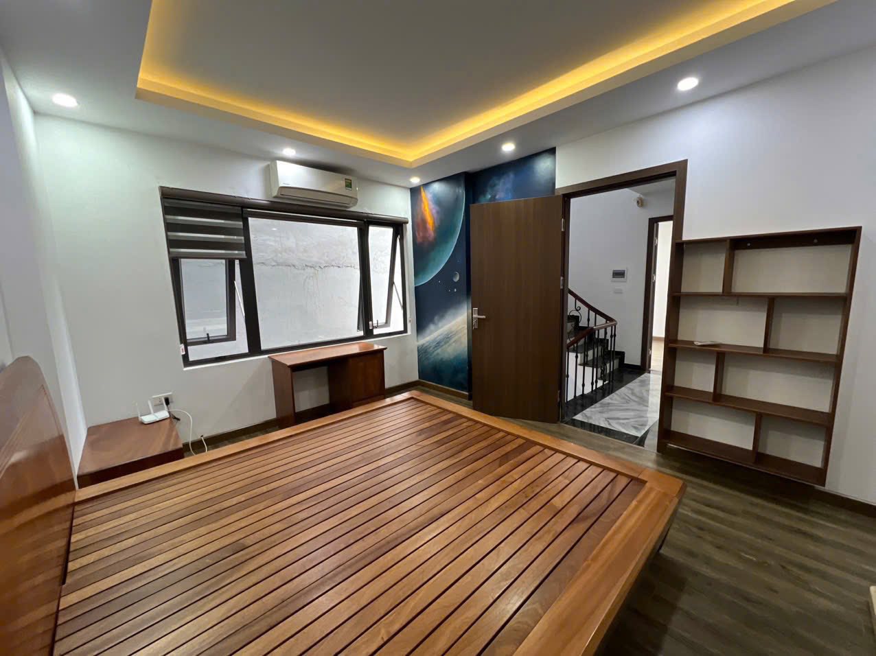 SIÊU ĐẸP ĐỘI CẤN- BA ĐÌNH,NGÕ RỘNG -42M2 x 5 Tầng,4 PN ĐỦ CÔNG NĂNG -CHỈ VIỆC VỀ Ở 2