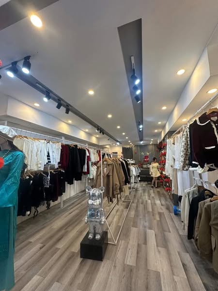 Cần bán Nhà mặt tiền đường Nguyễn Văn Lộc, Phường Mỗ Lao, Diện tích 350m², Giá 55 Triệu 2