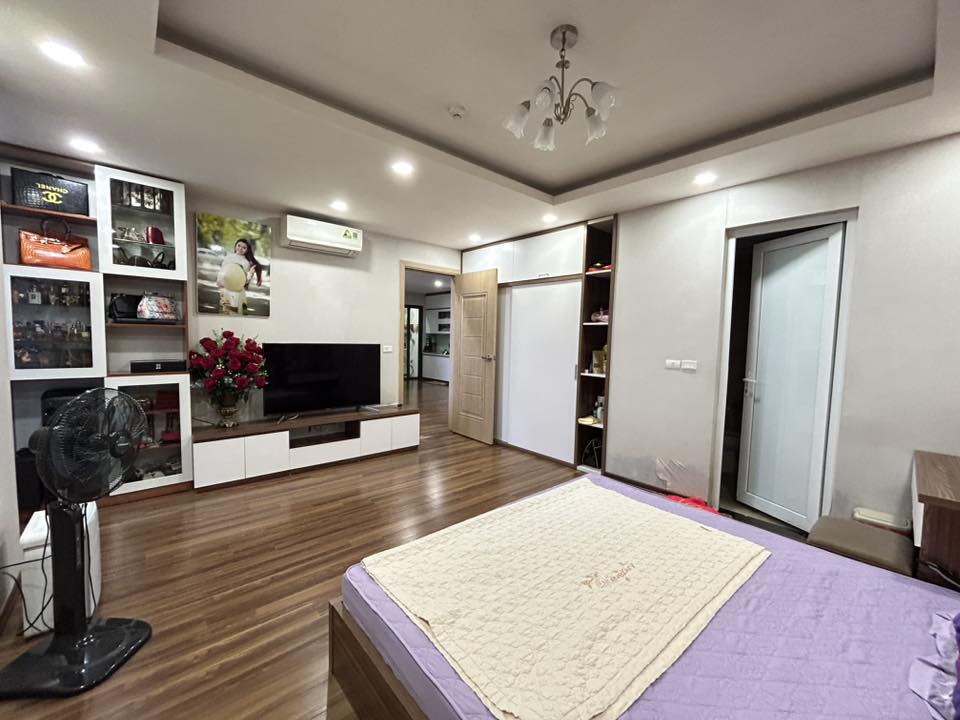 NHÀ MẶT PHỐ ĐỘI NHÂN–BA ĐÌNH, 4TẦNG x102M2–MT 7m CHỈ 50 Tỷ-PHỐ VIP KINH DOANH 4