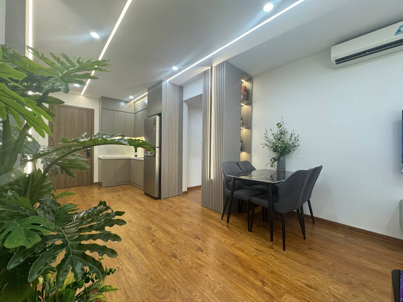 Cần bán chung cư CT4 Mễ Trì Hạ 65m 2PN Mới ở ngay, 4.85 Tỷ