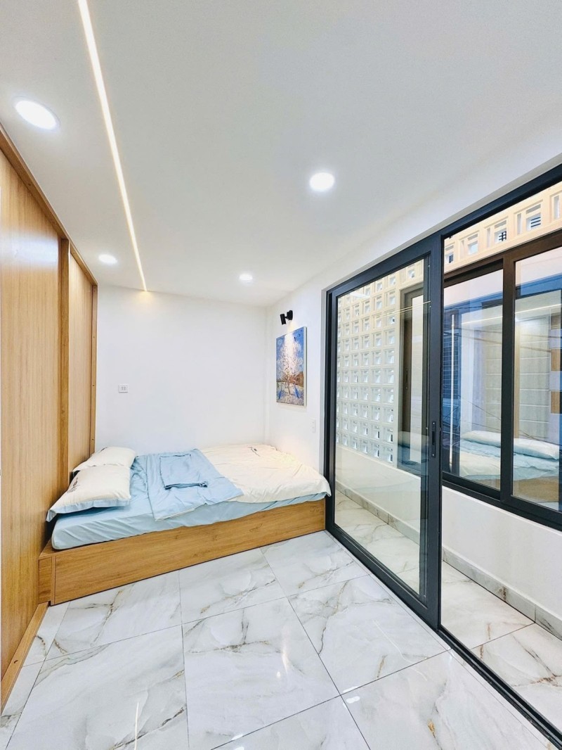 Bán Nhà HxH Phan Đăng Lưu 3 Tầng Chỉ Hơn 3 Tỉ 3