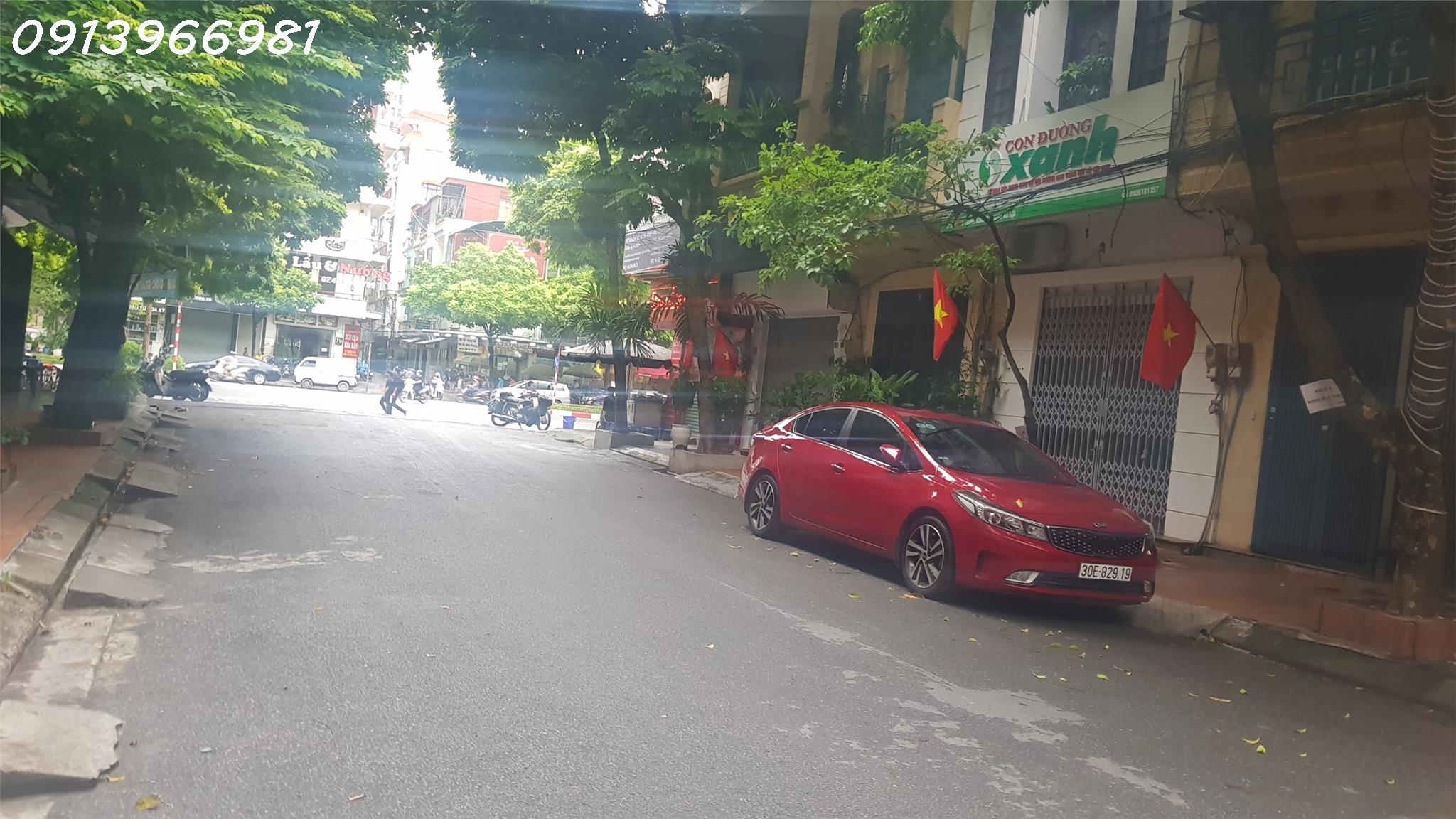 Phân lô Trung Kính 6 tầng, vỉa hè, lô góc 3 ô tô tránh, 3 mặt thoáng, 3 ô tỗ đỗ cửa, giá chỉ 2x tỷ 5