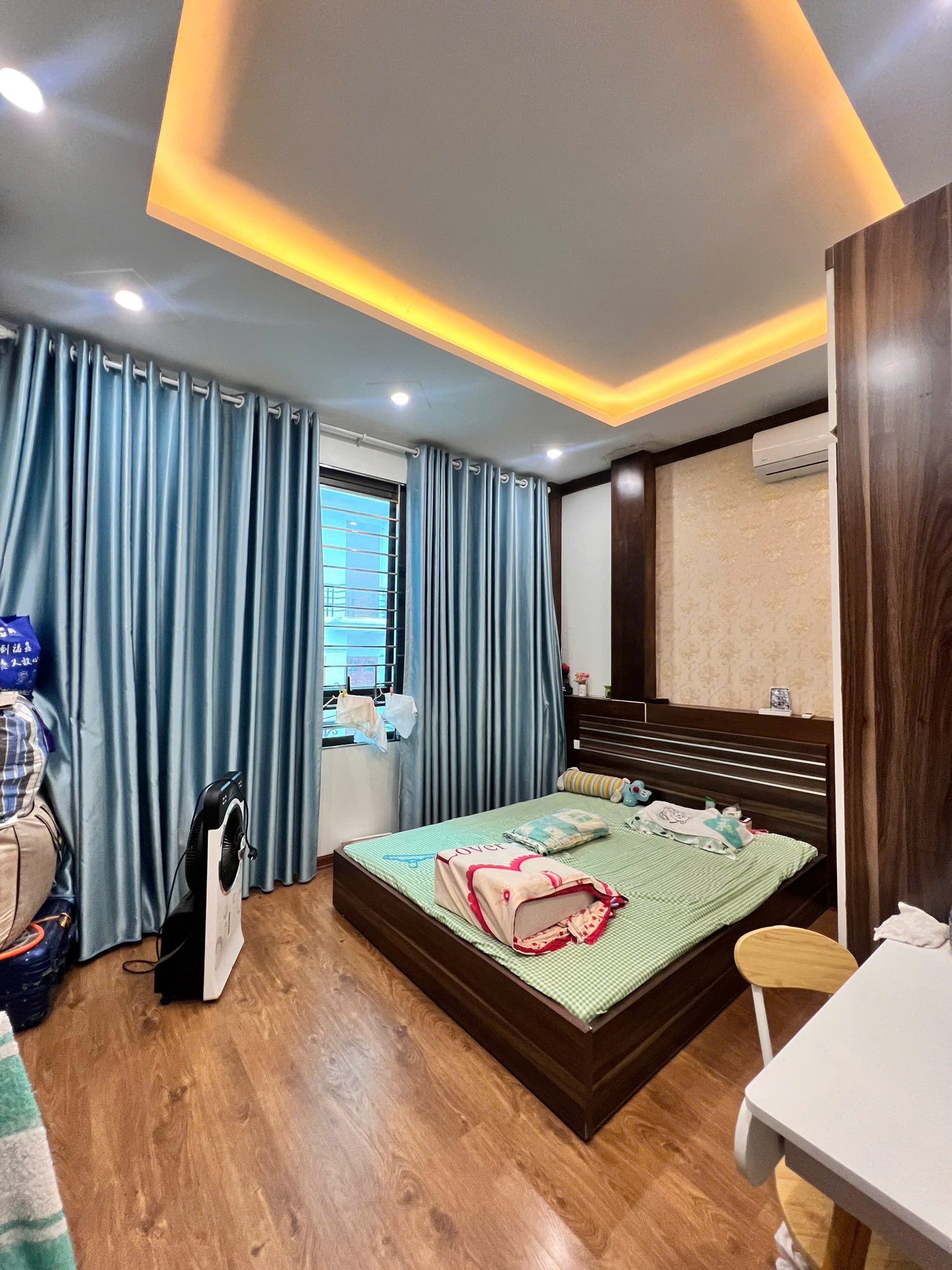 Ô tô tránh, Siêu phẩm Trung Kính 50m 7T thang máy, KDVP, 22 tỷ có TL 5