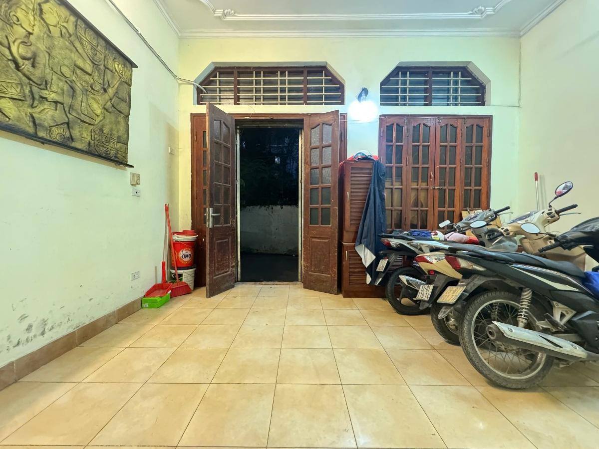 QUÁ ĐẸP – 50M*5T*12 TỶ HƠN - NHÀ HOÀNG CẦU – TT ĐỐNG ĐA SẦM UẤT – MẶT TIỀN RỘNG 5M 2