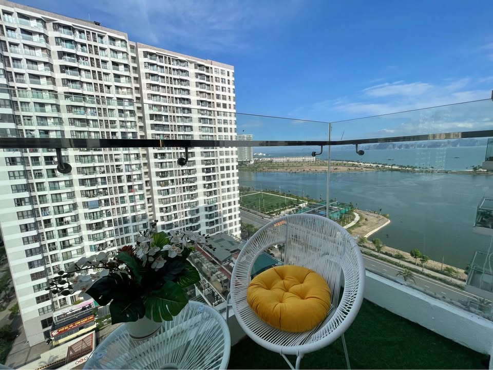 Do chuyển định cư, cần bán căn hộ 3Pn 96m2 View Biển Đông Nam trung tâm du lịch Bãi Cháy, Hạ Long. 4