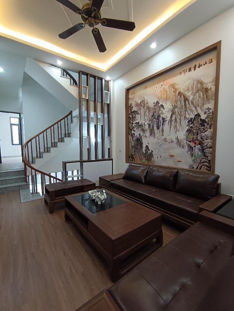 NHÀ ĐẸP 40m2 x 5 TẦNG ,TỔ 12 YÊN NGHĨA, HÀ ĐÔNG , Ô TÔ ĐỖ GẦN GIÁ NHỈNH 5 TỶ LH 0869298268.