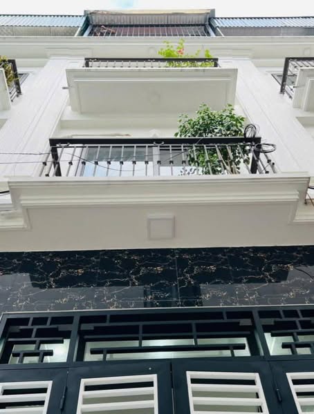 Bán nhà mới đẹp Di Trạch - Hoài Đức, 34m x 5T, mặt ngõ thông ô tô, kinh doanh. Giá chỉ 3.95 tỷ