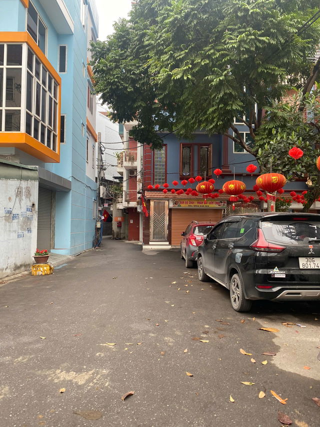 NHÀ MỚI Ô TÔ VÀO NHÀ FULL NỘI THẤT Nguyễn Văn Cừ 45m2,X  5 tầng,MT  13m, 14 tỷ Long Biên 2
