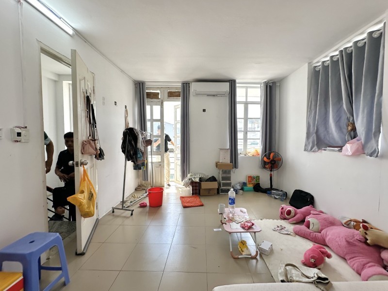 Bán Nhà Khu Phan Xích Long 40m2, 5 Tầng Nhỉnh 6 Tỉ 3