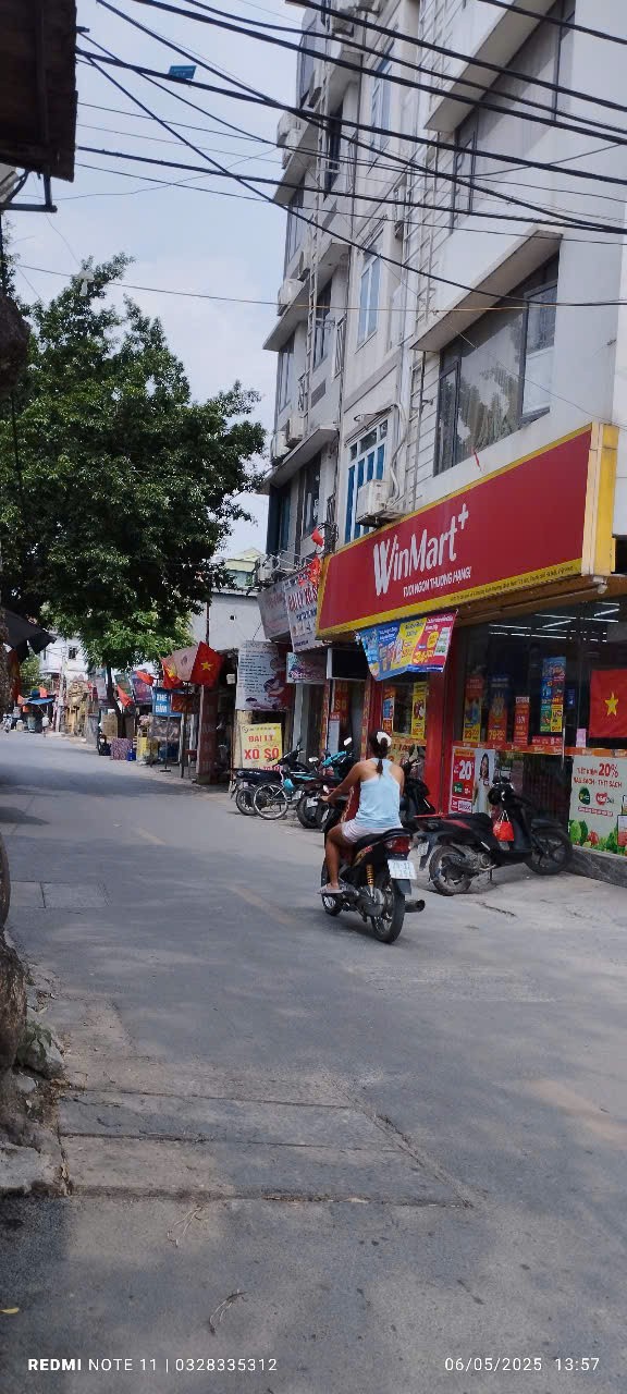 42m2 NHÀ 5 TẦNG - Ô TÔ VÀO NHÀ - CHỦ NHÀ TẶNG TOÀN BỘ NỘI THẤT LUXUARY TRỊ GIÁ GẦN 700 TRIỆU