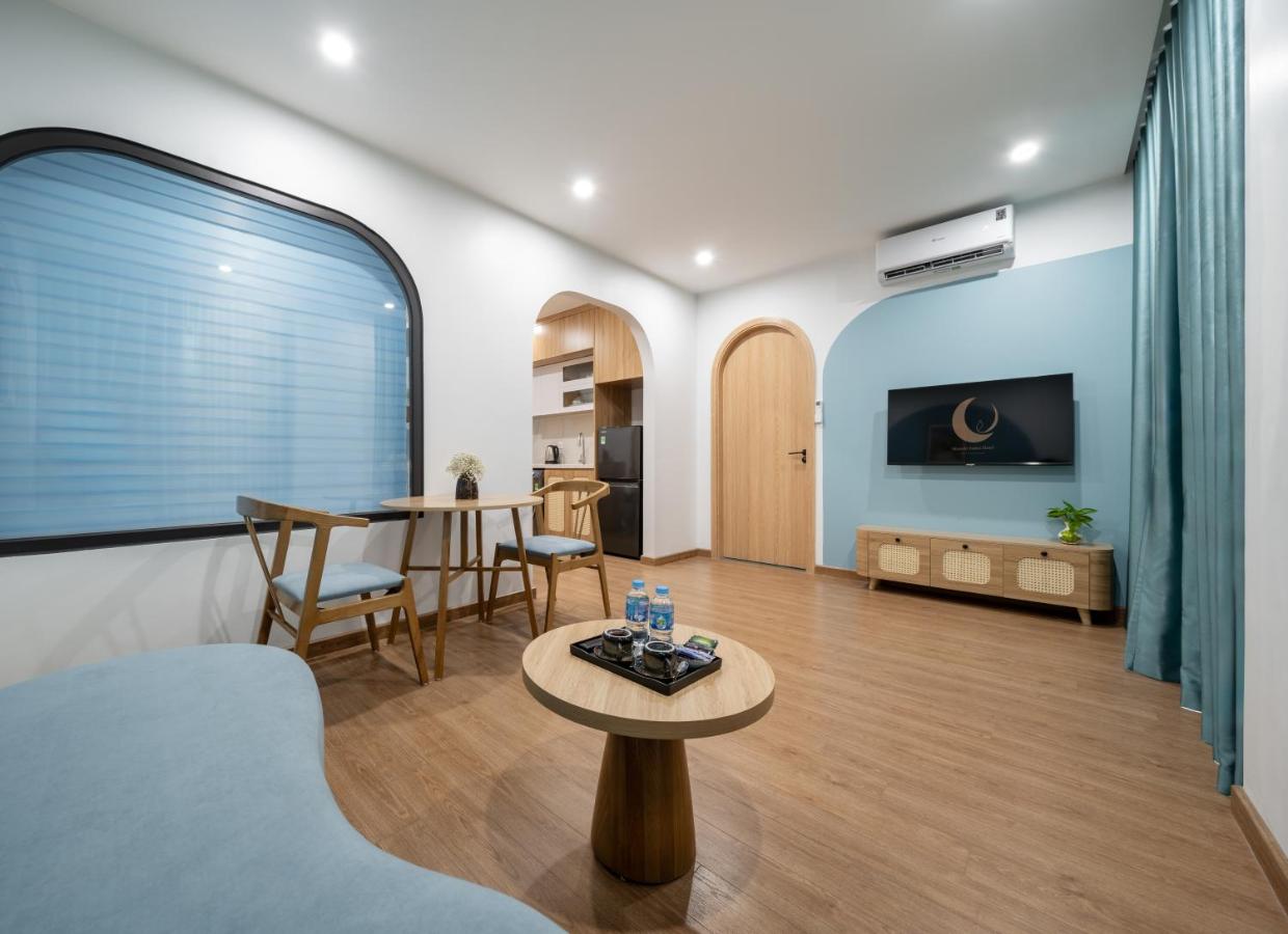Apartment 50 CHCC Hồ Quảng Bá 286M2 9 Tầng 105 Tỷ Ô TÔ Đỗ Cổng Mặt Hồ Quảng Bá