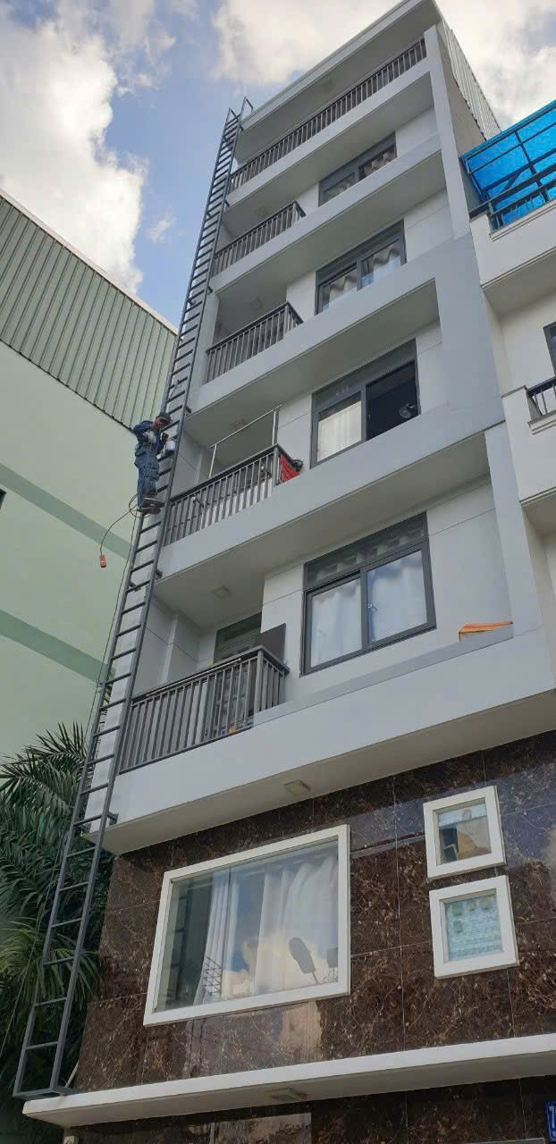 Cần bán Nhà mặt tiền Phường Phước Long A, Quận 9, Diện tích 50m², Giá 9 Tỷ