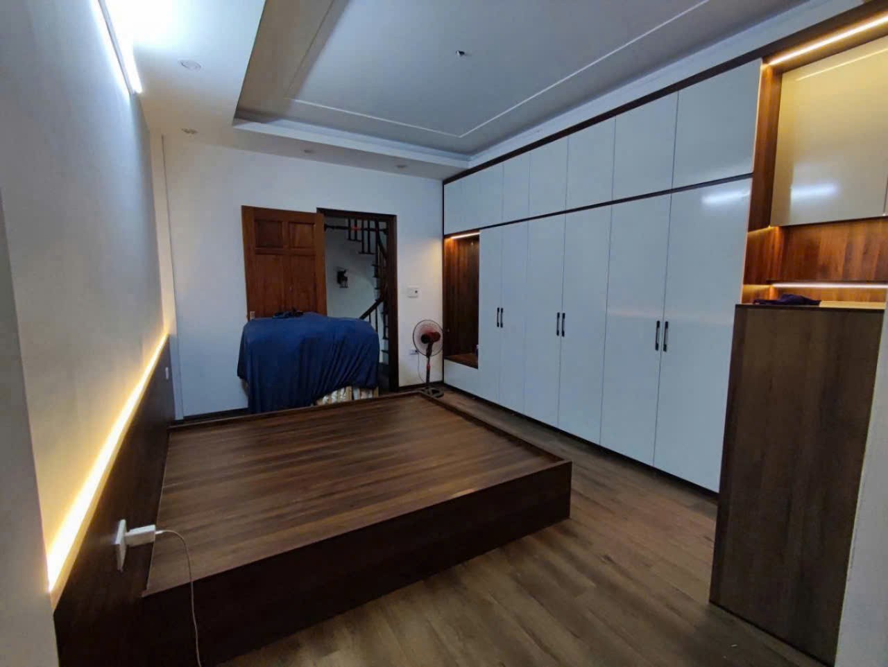 1 CĂN DUY NHẤT ĐỐI DIỆN ĐH ĐÔNG Á ÔTÔ VÀO TẬN CỬA  Cách phố TRỊNH VĂN BÔ chỉ 60m, 3
