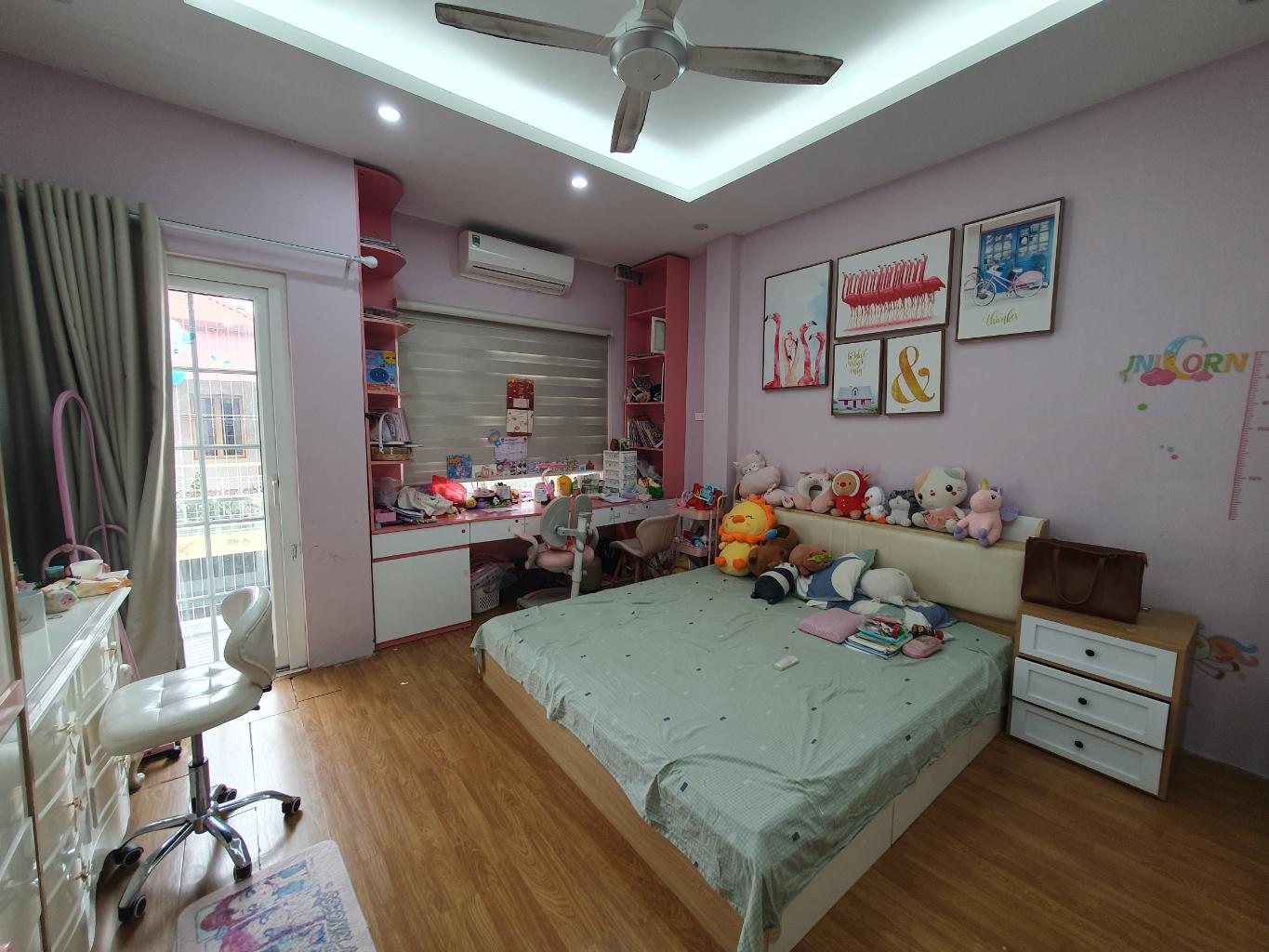 Cần bán Nhà mặt tiền đường Giải Phóng, Phường Phương Liệt, Diện tích 55m², Giá 15.4 Tỷ