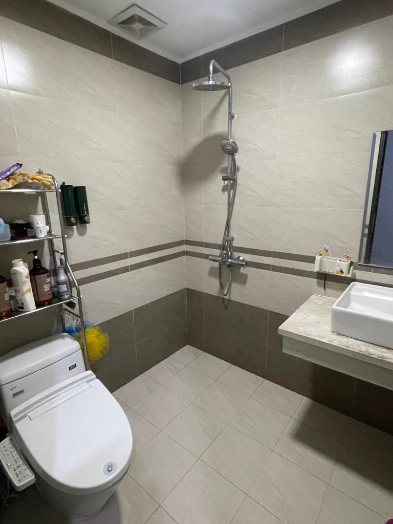 Cần bán Nhà mặt tiền đường Vĩnh Hưng, Phường Vĩnh Hưng, Diện tích 43m², Giá 7.4 Tỷ 2