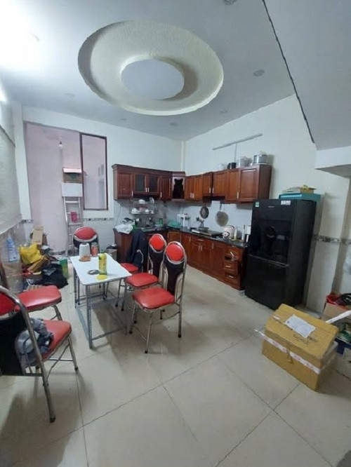 Cho thuê Nhà mặt tiền đường 8, Phường Hiệp Bình Phước, Diện tích 200m², Giá 13 Triệu/tháng
