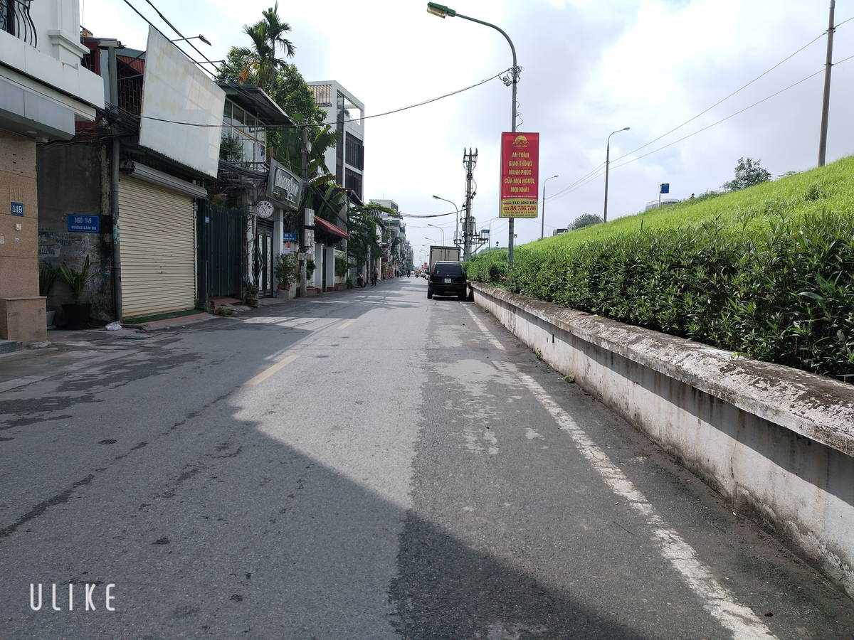 NHÀ MẶT PHỐ KINH DOANH ĐỈNH 41m2,X  5 tầng, mặt  tiền 6.8m, 13.1 tỷ  Bồ Đề-Long Biên. 5