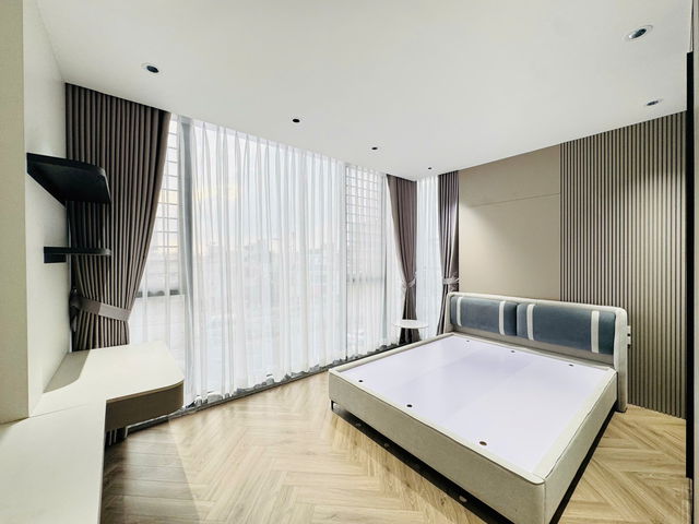 MẶT PHỐ 8 TẦNG THANG MÁY - HAI THOÁNG Đàm Quang Trung 48m2,X 8 tầng, mặt tiền 4.6m, 24.8 tỷ Long 3
