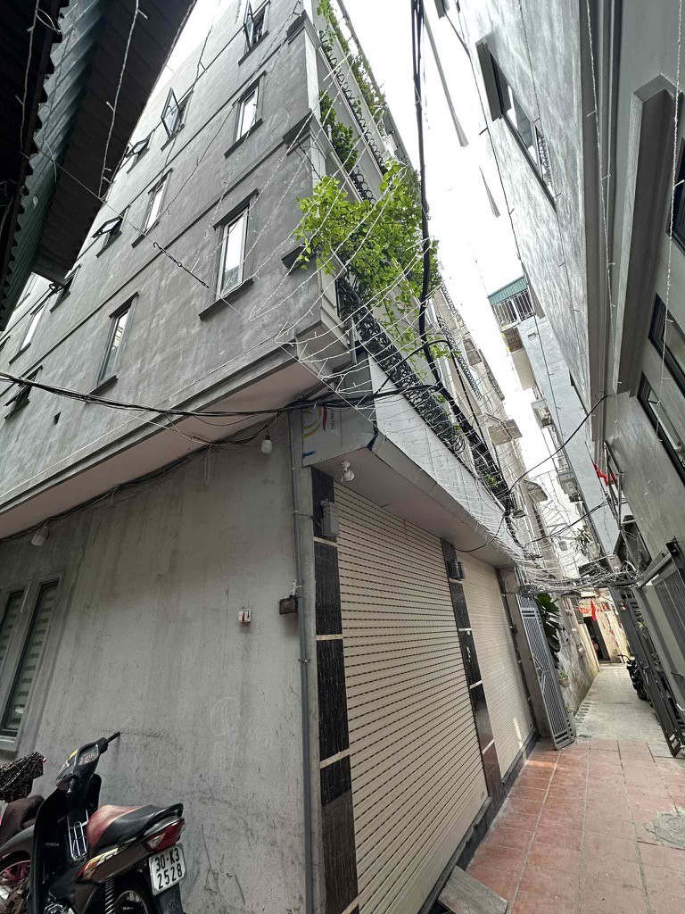 Cần bán Nhà mặt tiền đường Minh Khai, Phường Mai Động, Diện tích 46m², Giá 8.35 Tỷ 4