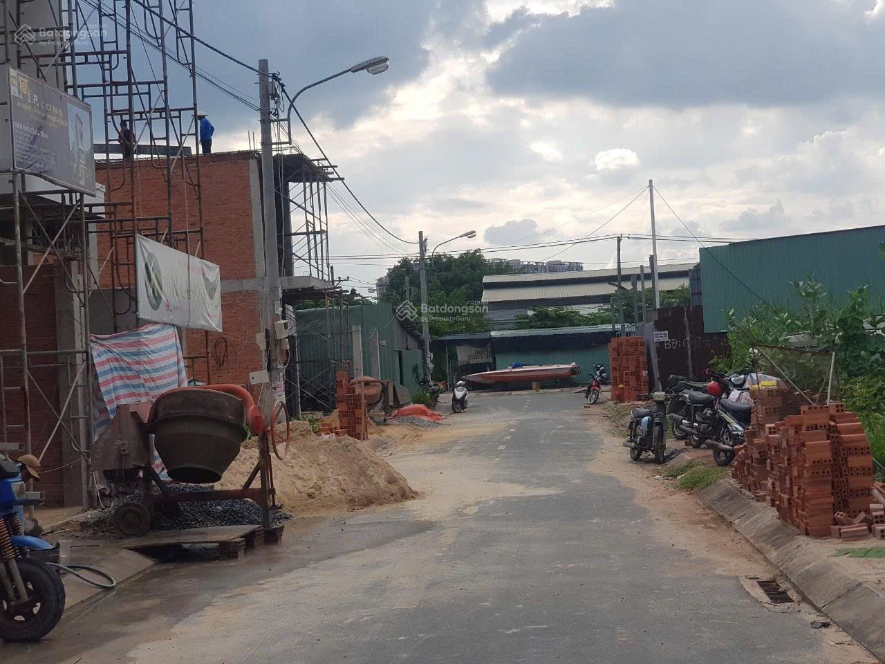 Cần bán các lô đất giá tốt tại KDC Diamond Town hẻm 68 Bưng Ông Thoàn, giá từ 4,5 tỷ 4