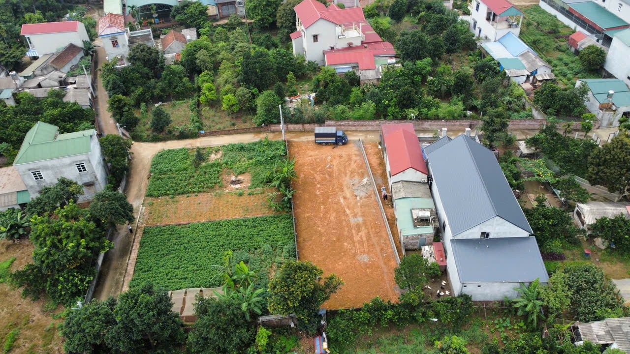 Dân cắt bán gấp lô đất đẹp tại trung tâm Hoà Thạch, Quốc Oai 2