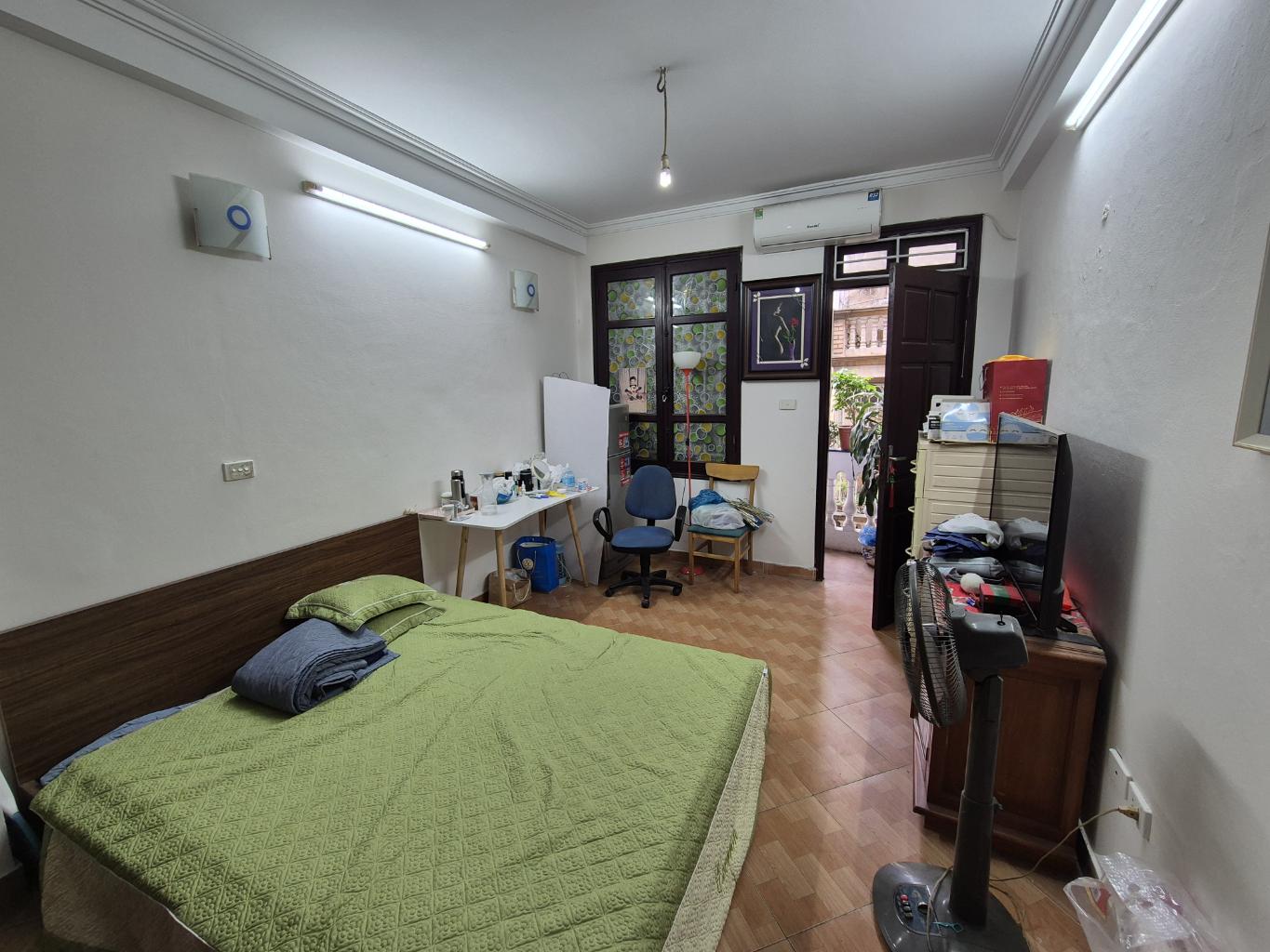 Bán nhà Khâm Thiên, Đống Đa, ngõ ô tô, 32m2, 5 tầng, chỉ 7 tỷ 3