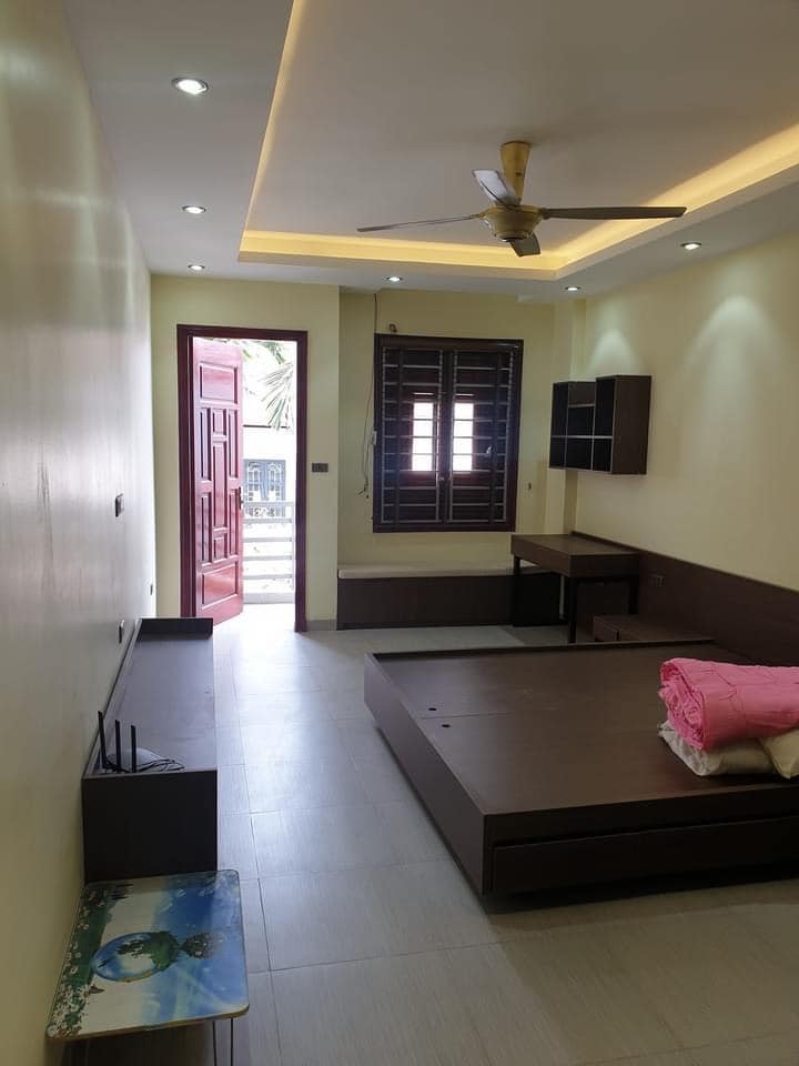 Bán nhà 5 tầng 41m2 Phú Diễn, Gần oto, An sinh tốt, Full nội thất, Nhà đẹp ở ngay chỉ nhỉnh 7 tỷ 6