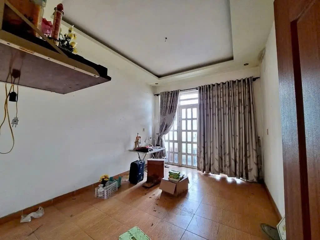Cực hiếm - mặt tiền Phan Bội Châu không có QH lộ giới , BT - 4x20m - 5 tầng - 24 tỷ giảm còn 21,5 4