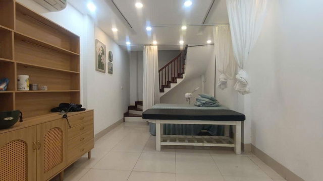 SIÊU PHẨM NGÃ TƯ SỞ - NGÕ THÔNG - KINH DOANH - Ô TÔ TẢI ĐỖ CỬA 38m2,X 6 tầng,8  tỷ,Thịnh Quang