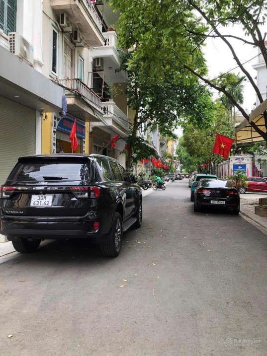 VÕ THỊ SÁU - MỚI KOONG - 7 TẦNG/48m2 - ÔTÔ ĐỖ CỬA - THANG MÁY - NHÀ ĐẸP. Nhỉnh 17 tỷ có bớt