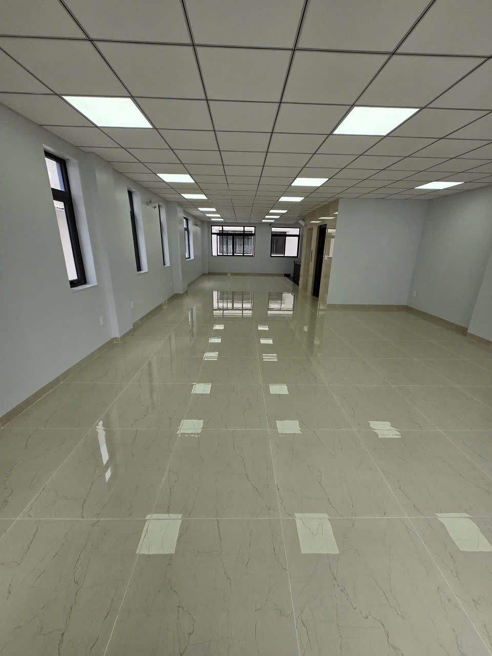Cho thuê Nhà mặt tiền Phường Hiệp Bình Phước, Thủ Đức, Diện tích 180m², Giá 65 Triệu/tháng 4