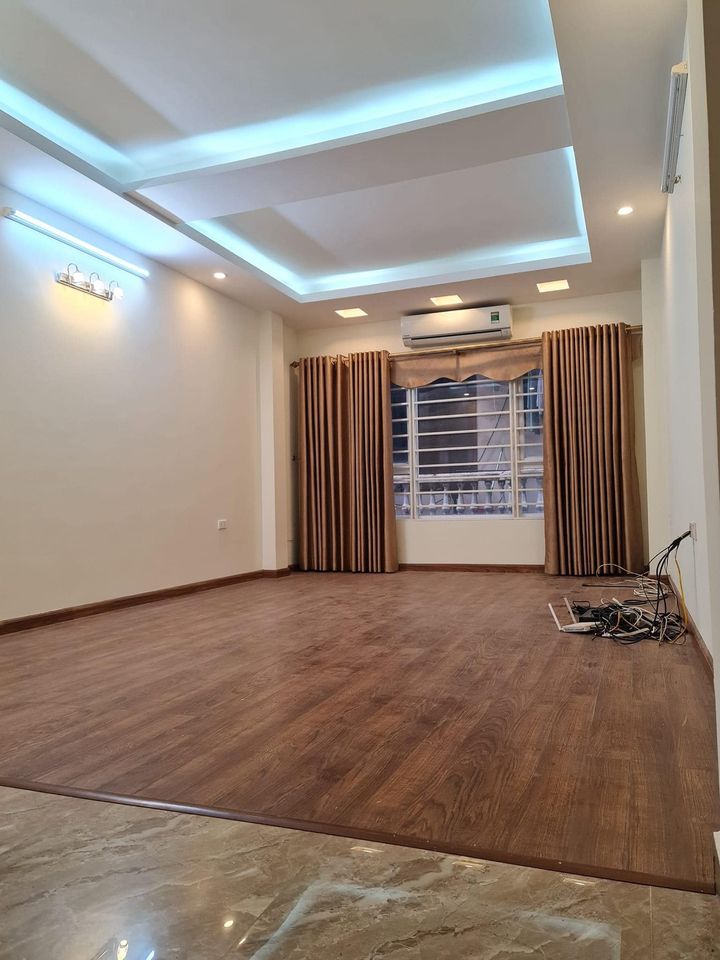 Cần bán Nhà mặt tiền Phường Thành Công, Ba Đình, Diện tích 60m², Giá 2.95 Tỷ