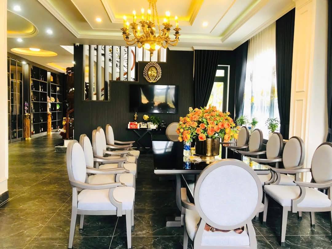 Cần bán gấp Căn Villa cao cấp mới xây mặt tiền đường An Sơn, Đà Lạt 4