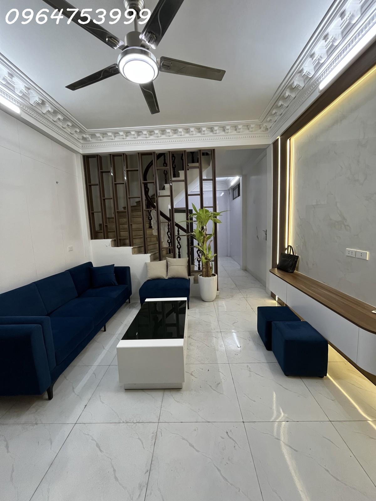 BÁN NHÀ 5 TẦNG – THÁI THỊNH – 37M² – SỔ ĐỎ CHÍNH CHỦ 4